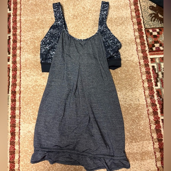 lululemon athletica Gray and Black Tank Top - Picture 1 of 2